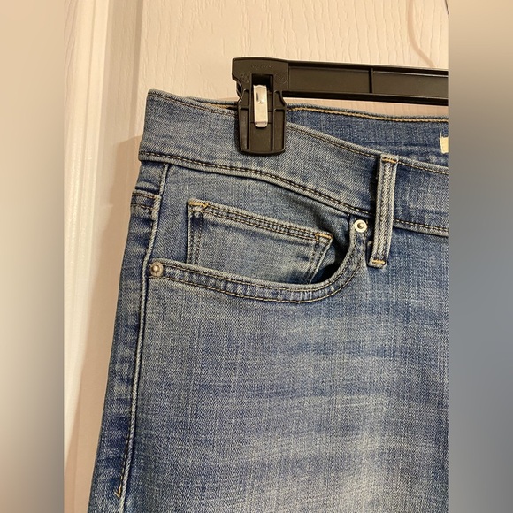 Levi's Slimming Boot Cut High Waist Blue Denim Jeans Size 31 - Picture 4 of 11